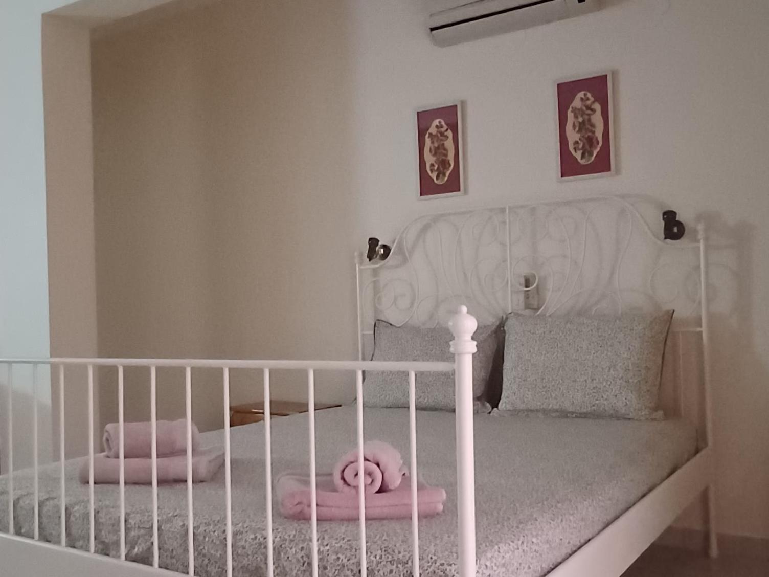 Flora Studios Corfu - Adults Only เวนิทเซส ภายนอก รูปภาพ